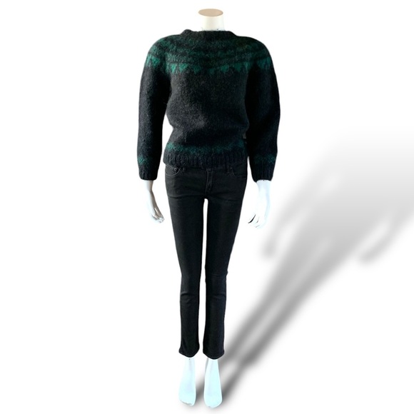 Thick artisan knit Fair Isle sweater - Picture 5 of 8